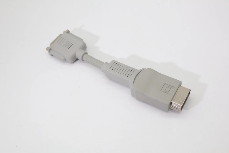 Vintage Apple Computer Part - 590-0796-A - HDI-45 to DB-15 Video Adapter Cable - Image 2 of 3