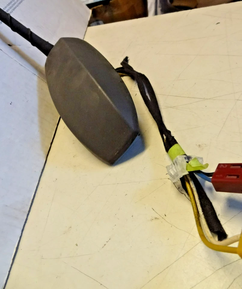 2015 - 2017 Chevrolet Equinox Roof Radio Antenna GMC Terrain Chevy 23345325 Foto 4 de 4