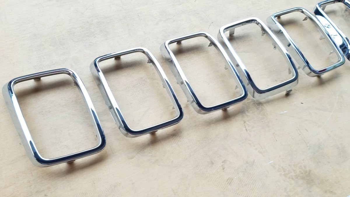 2017-2020 Jeep Grand Cherokee Chrome Grille Trim Ring Kit For Jeep