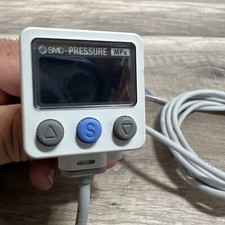 SMC ISE40A-01-T Pneumatic Digital Pressure Switch 45mA 12-24VDC