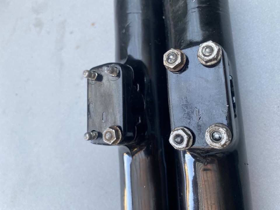 Kawasaki KX125 1986 Front Forks Suspension Shocks Stanchions Parts eBay