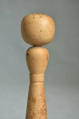 Vintage Japanese Kokeshi Doll signed Jitsutaro Susumago  (1908-1984) 17.8cm(7")