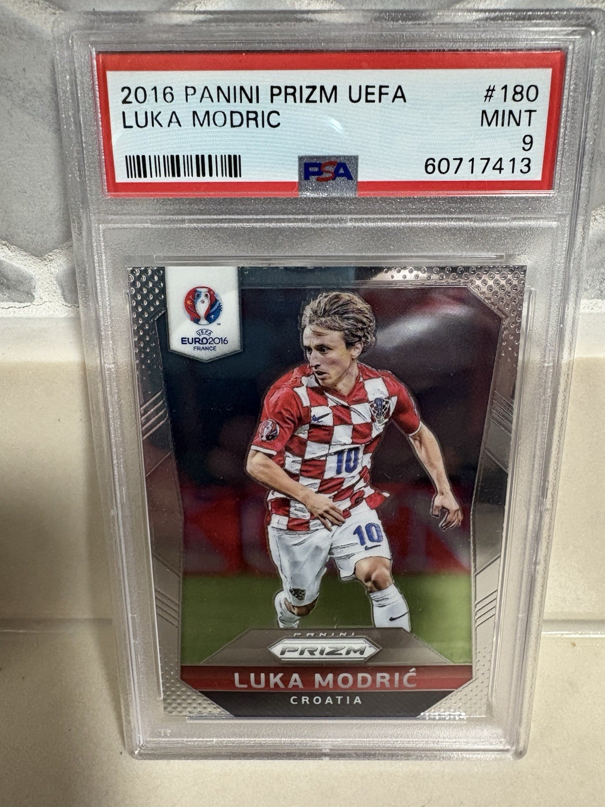 2016 Panini Prizm UEFA SOCCER LUKA MODRIC CROATIA #180 PSA 9 MINT