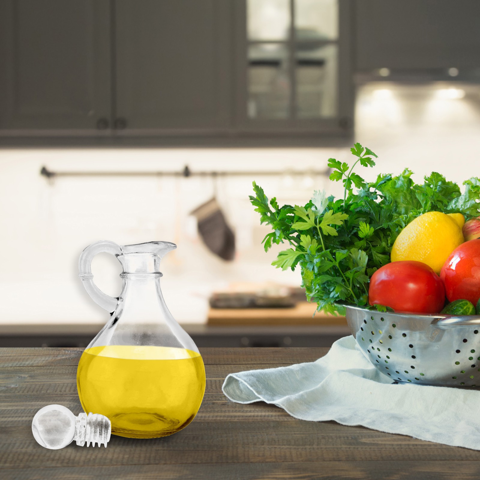Glass Oil and Vinegar Cruets 2pc Set; 8oz Round Salad Dressing Dispenser Bottles