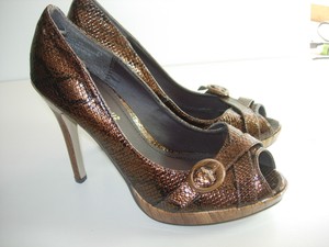 high heels bronze