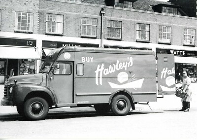 BEDFORD LIEFERWAGEN - ''HAWLEY'S BAKERY, BIMINGHAM'' GESCHÄFTE - (MOTORCARDS POSTKARTE)