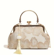 Elegant Floral Crossbody Shoulder Chain Clutch Purse Stylish Design Lightweight