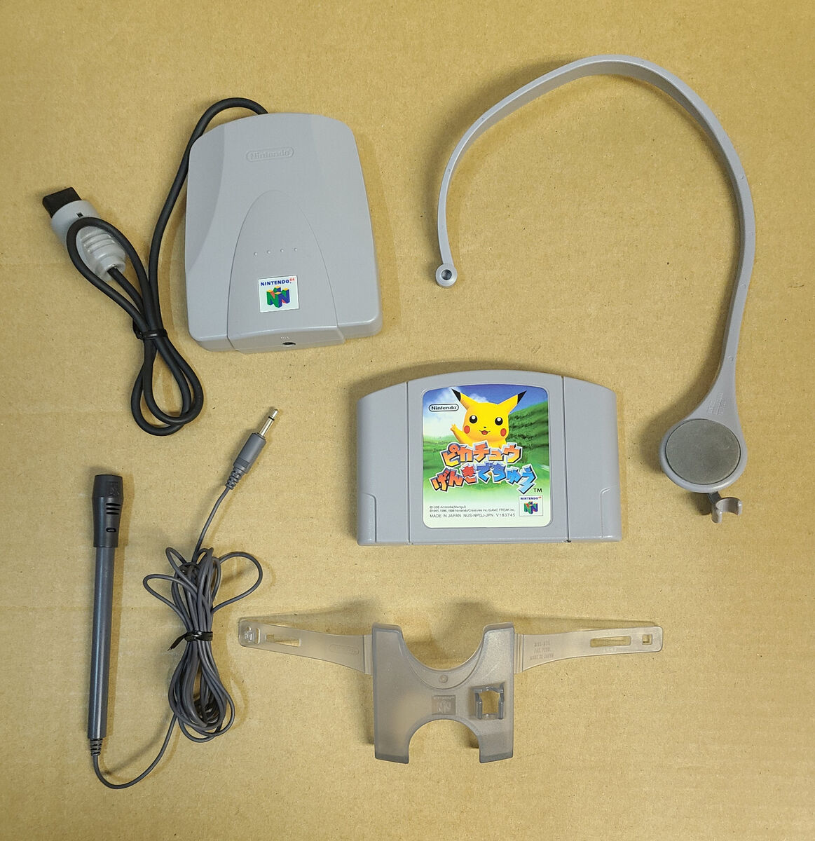 Nintendo64 Hey You Pikachu Genki Dechu with Microphone VRS Nintendo64 Hey You Pikachu Genki Dechu with Microphone VRS