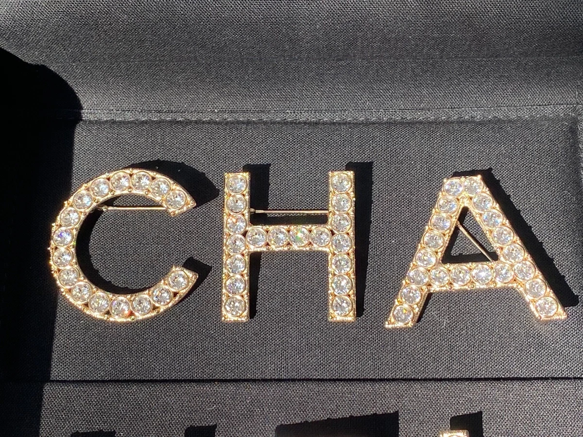 2019S CHANEL CLASSIC GOLD Iconic Crystal LETTERS BROOCHES Set of 6