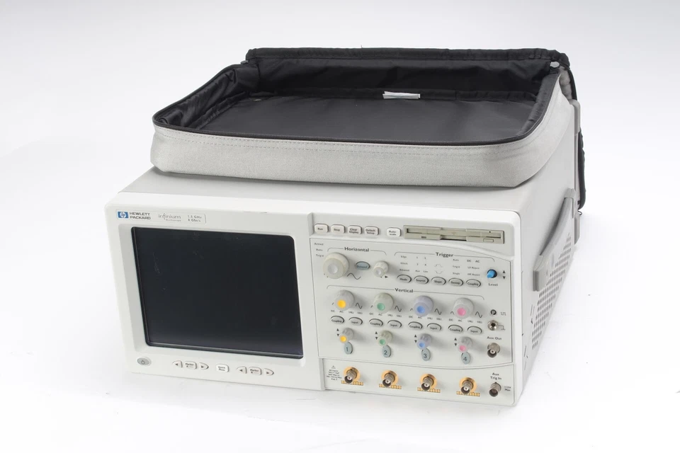 Agilent Infiniium 54845A 1.5GHz 8GSa/s Oscilloscope - AS IS Does Not Power On - Image 3 of 4