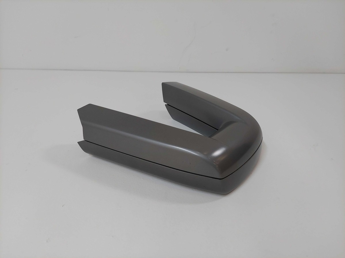  E85 Z4用ロールバーカバー 03-08 BMW Z4 E85 RIGHT ROLL BAR SILVER TRIM COVER ONLY W/ BRACKETS