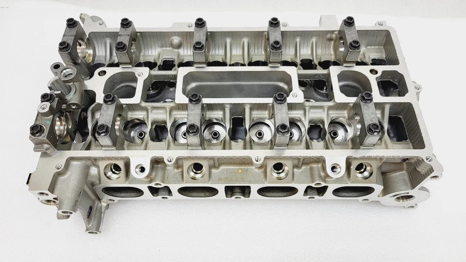 Conjunto de culata Ford Fusion Lincoln MKZ Mercury Milan 6M8Z-6049-AA Foto 3 de 4