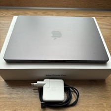 Apple MacBook Pro 14" M4 512GB SSD,16GB Arbeitsspeicher mit OVP Neuwertig!!!