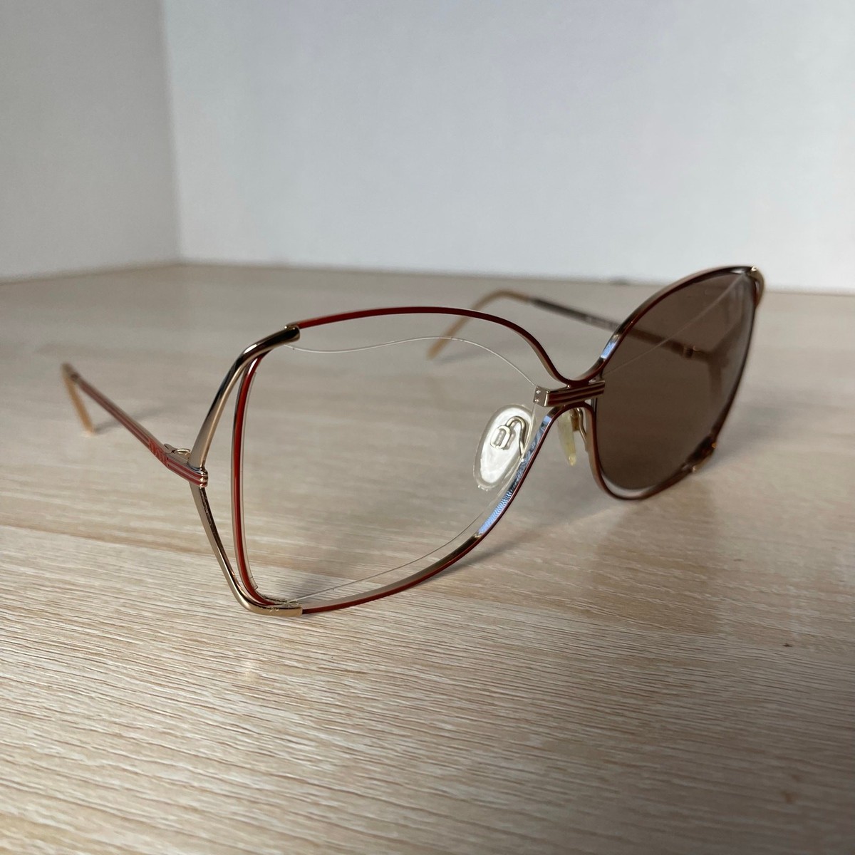 Vintage Gucci GG2200/S 61E Sunglasses Oversized Gold Red  display picture 3