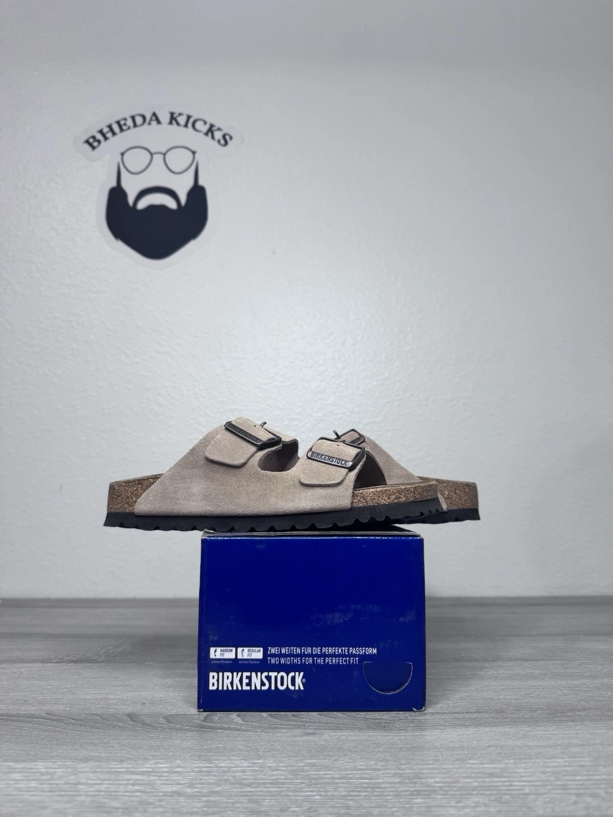 Size 5M - Birkenstock Arizona Soft Footbed Taupe Mocha Suede Unisex Sandals