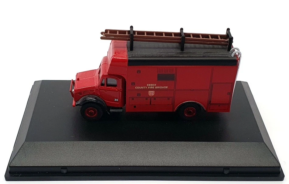 Oxford Diecast 1/76 scale 76BD002 - Bedford OW Luton - Essex FB - Image 4 of 4