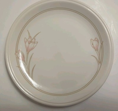 Biltons England Spring Bouquet Crocus 6 1/2'' Bread/Dessert Plates