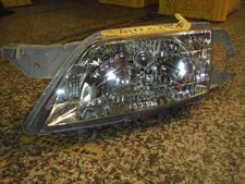 MAZDA Premacy 1999 GF-CP8W Left Headlight [Used] [PA01116588]