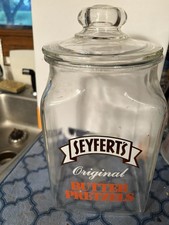 Seyferts Original Butter Pretzels Large Glass Advertising Store Display Jar Lid