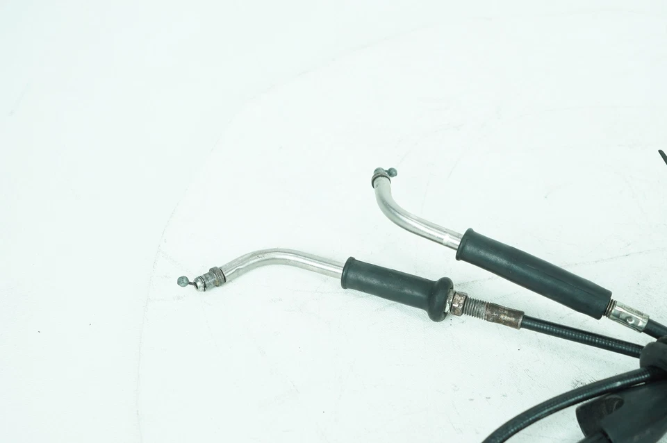 2006 Harley Touring Electra Glide Classic OEM Idle Throttle Wire Cables Line - Image 2 of 4