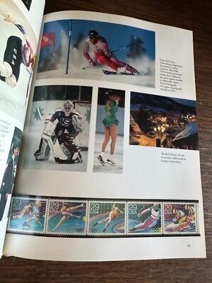 コレクション 1992 Commemorative Stamp Collection 1992 Commemorative Stamp Collection (hardcover) 58 Stamps in