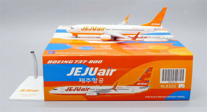 JC Wings JEJUair for Boeing B737-800 HL8322 1/200 Aircraft Pre