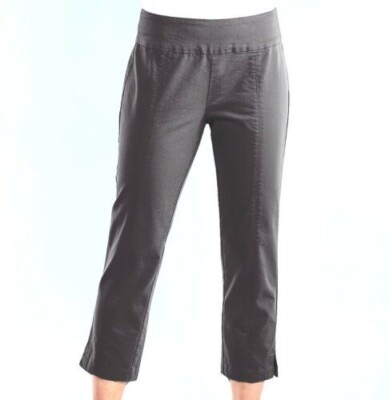 FRESH PRODUCE Small BLACK SOPHIA Stretch Capri Pants $75.00 NWT New S