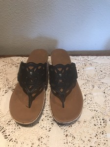 skechers luxe foam sandals black