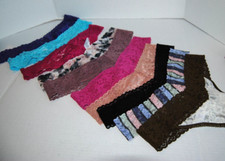 HANKY PANKY SIGNATURE LACE ORIGINAL RISE THONG SET OF 10 ASSORTED COLORS ONE SZ