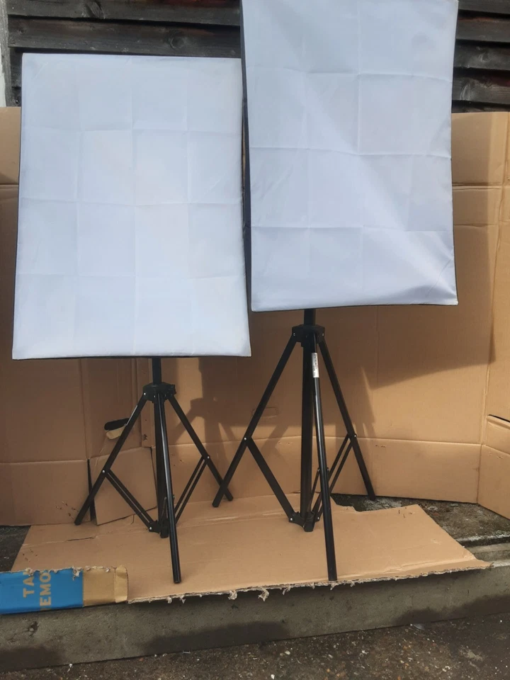 Interfit F5 Five Head Fluorescent Lighting Kit x 2, PLEASE CHECK PICTURES - Image 2 of 4