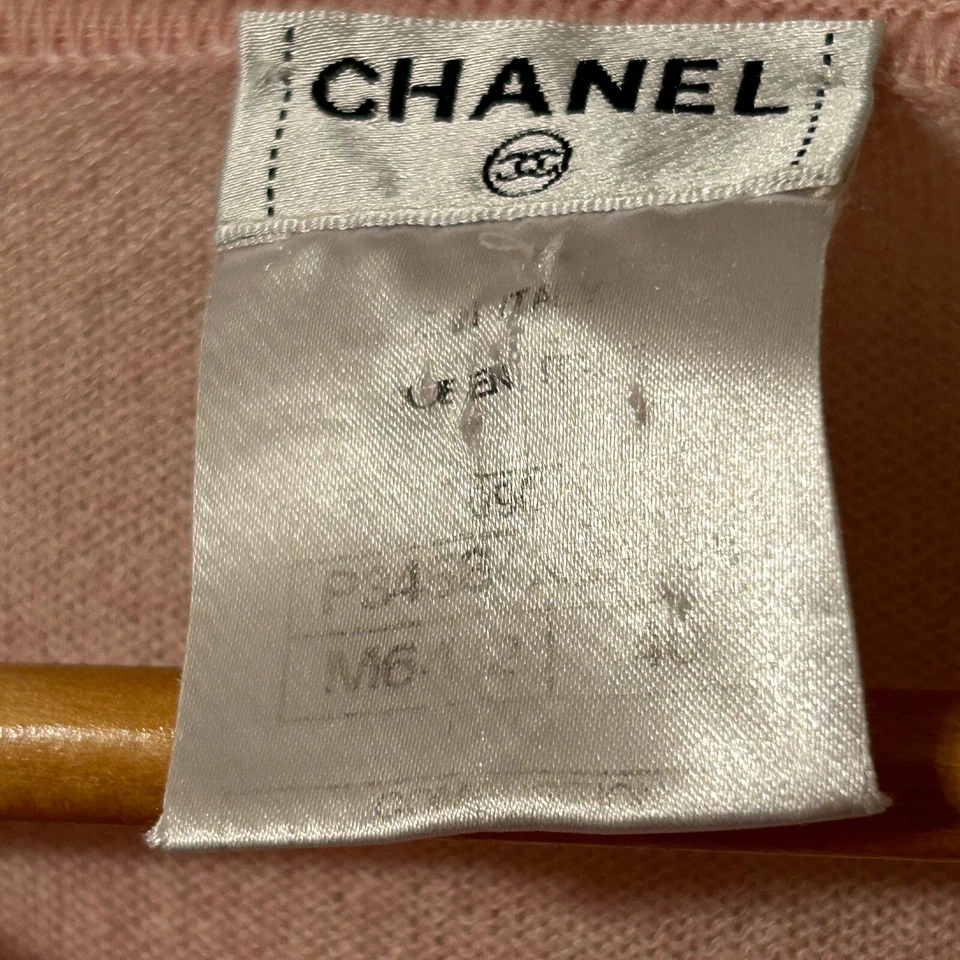 CHANEL Womens Sz 40 Logo Pink Knit Sweater Top T-shirt Cashmere Miami Cruise - Image 2 of 4