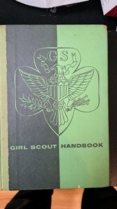 Vintage 1957 The Girl Scout Handbook Green Hardcover Manual 1-5 Very Nice