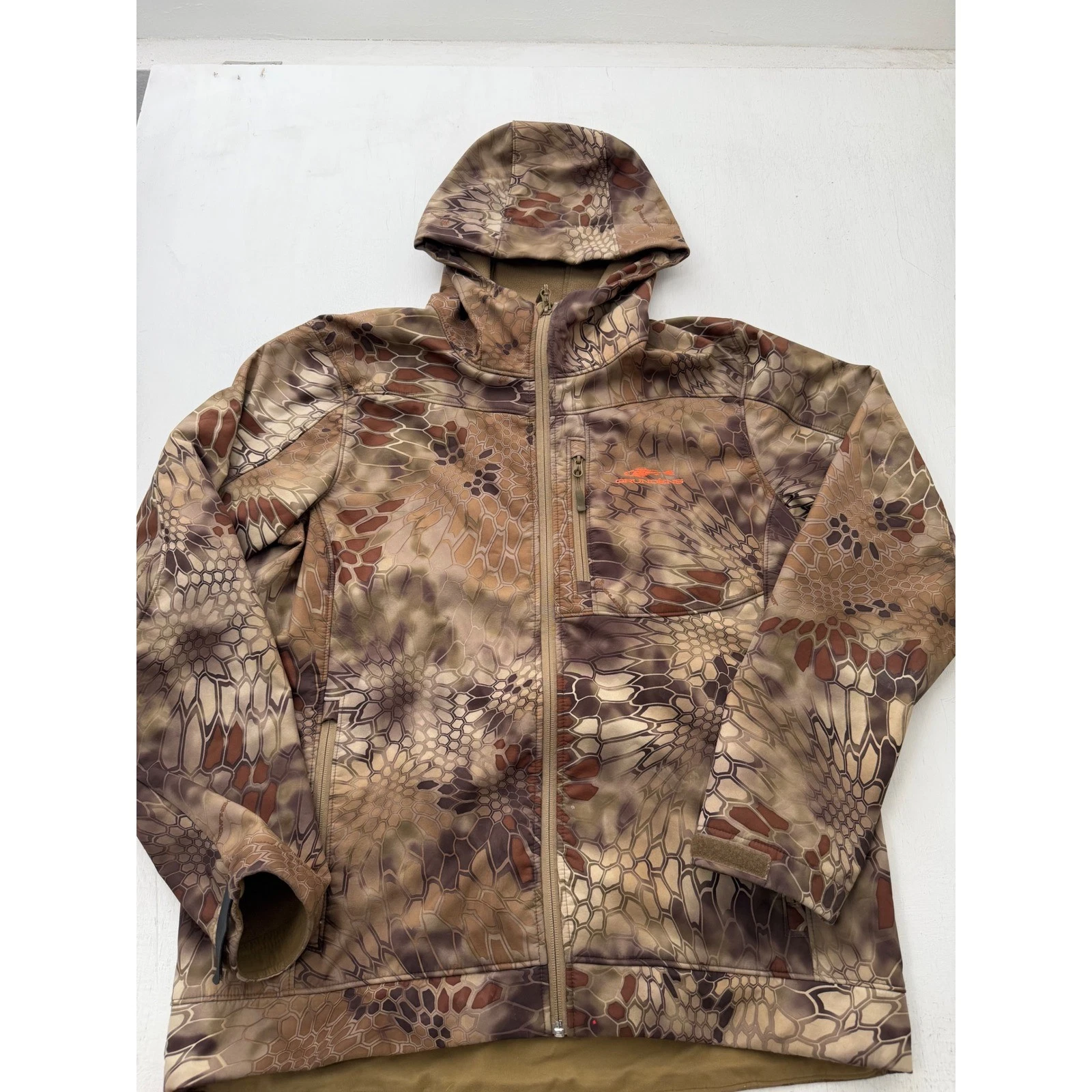Grundens Kryptek Camo Softshell Jacket Mens Full Zip Hooded Fishing Fleece Brown
Opens in a new wind