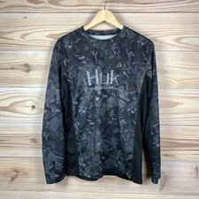 Huk Performance Fishing Shirt Mens Medium Long Sleeve Black Camo Outdoor