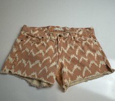 7 For All Mankind Women’s Denim Shorts Size 29 Coral Frayed Hem USA Made