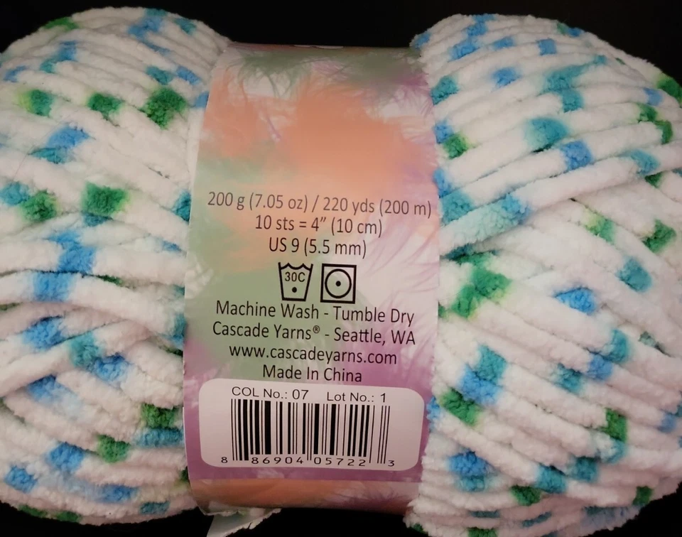 SKEIN/BALL OF CASCADE PLUFF 'N STUFF YARN - COLOR #7 SEAS STUFF - Image 2 of 3