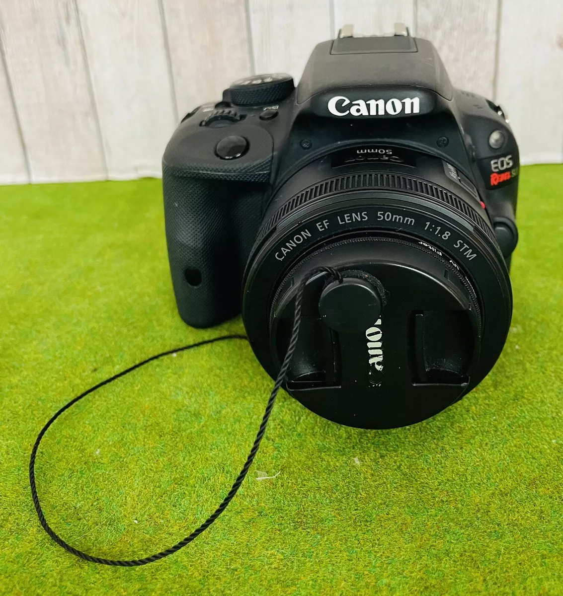 CANON EOS REBEL SL1/100D/Kiss X7 18.0 MP APS-C DIGITAL SLR CAMERA