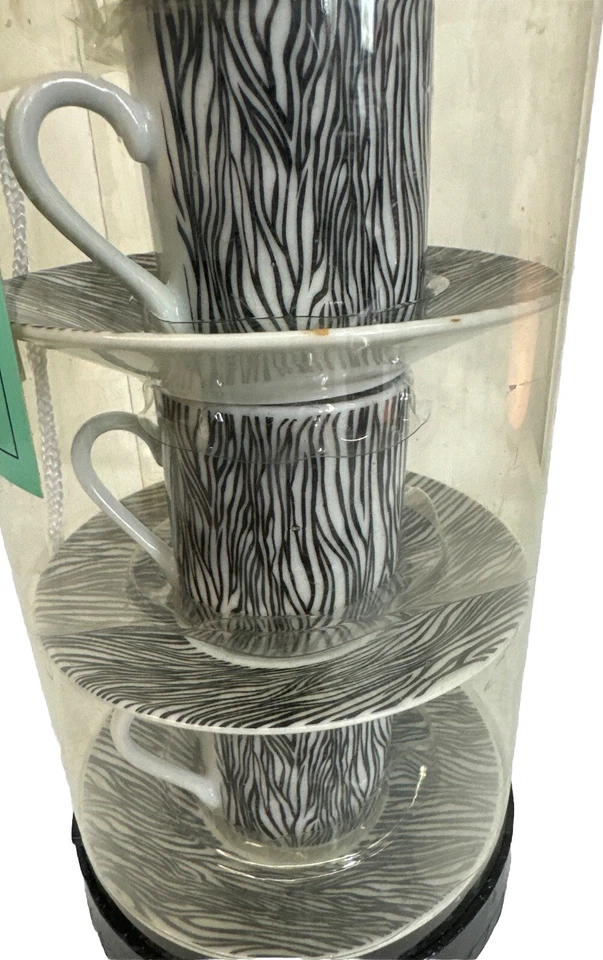 4 tazas y platillos espresso de porcelana nuevos con estampado de cebra blanco y negro Foto 3 de 3