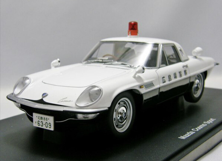 ミニカー Mazda Cosmo Sports Police Car 1/18 AUTOart 1/18 Mazda Cosmo Sports Police Car Limited to 3000