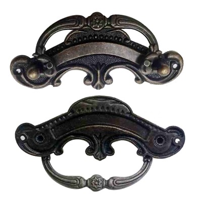 2 x brass door handles, door knauf, door knauf, architectural fittings