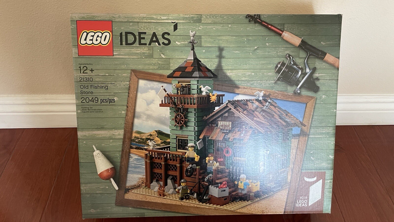 LEGO Old Fishing Store 21310 New Sealed Retired FREE SHIPPING (except
