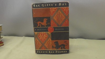 The Queen's Man Sharon Kay Penman Henry Holt 1996 excellent with dust jacket