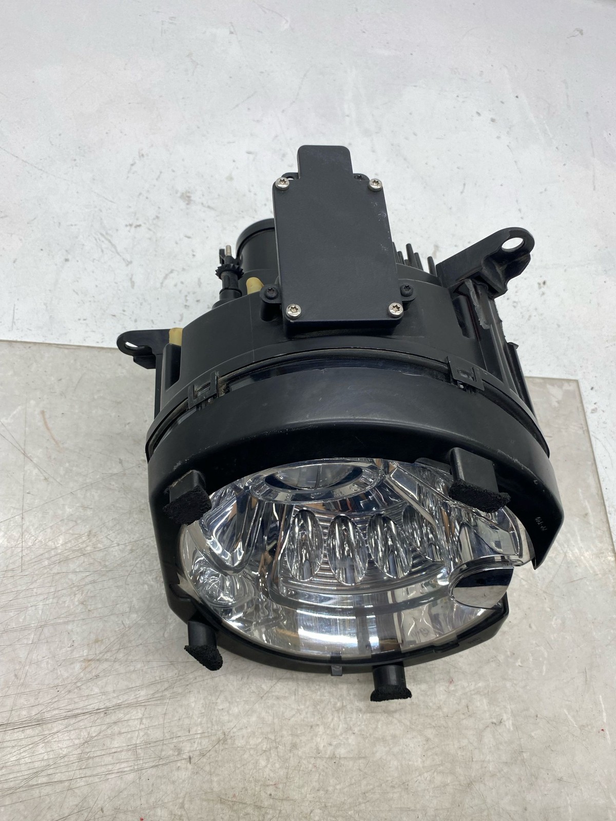 2010-2016 BENTLEY MULSANNE FRONT LEFT ADAPTIVE XENON PROJECTOR HEADLIGHT LAMP