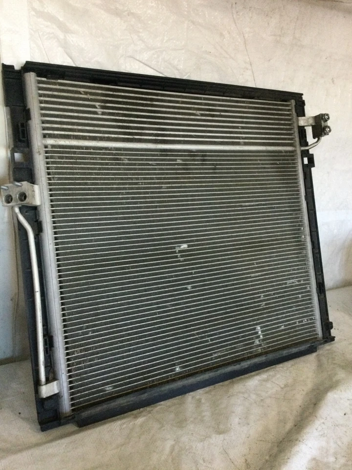 Mercedes Benz GL350 2014 3,0 L condensador de aire acondicionado OEM A0995000002 Foto 2 de 4