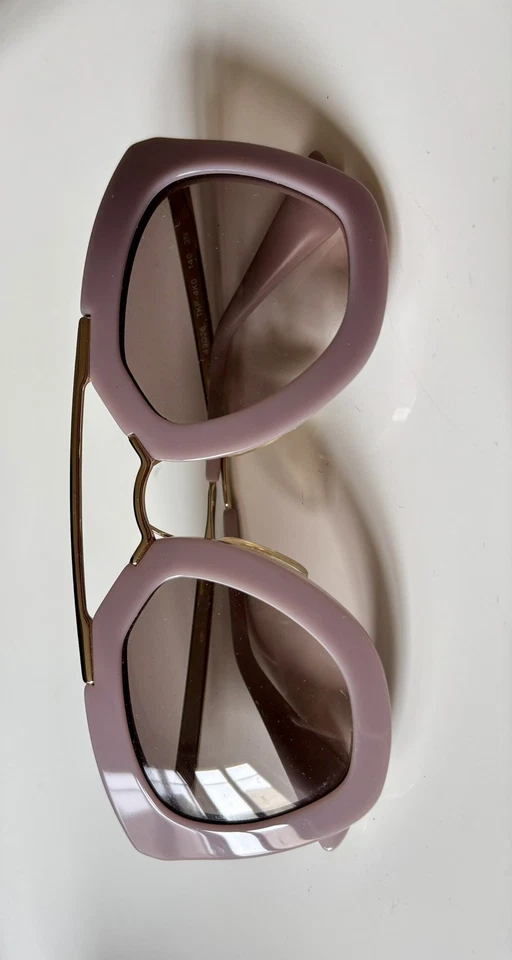 PRADA lunettes de soleil - Photo 1/4