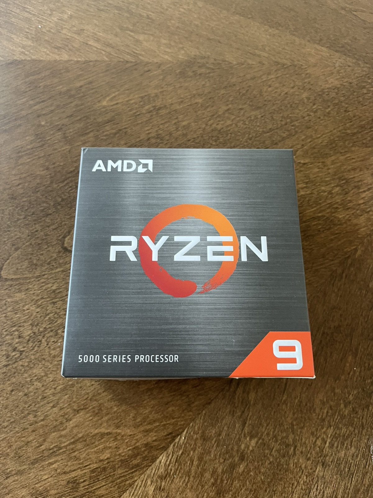 AMD Ryzen 9 5900X Unlocked Desktop Processor (4.8GHz, 12-core, 24-Thread)