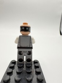 Lego  Lobot - Light Bluish Gray Uniform, Light Nougat Head, Black Eyebrows