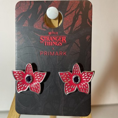 NETFLIX STRANGER THINGS METALL DEMOGORGON OHRSTECKER DURCHBOHRT NEU MIT ETIKETT PRIMARK