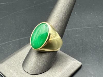 GIA Certified Grade A Burmese Apple Green Jade 18kt Gold