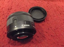 Canon EF-M 15-45mm f/3.5-6.3 IS STM Zoom Lens 2